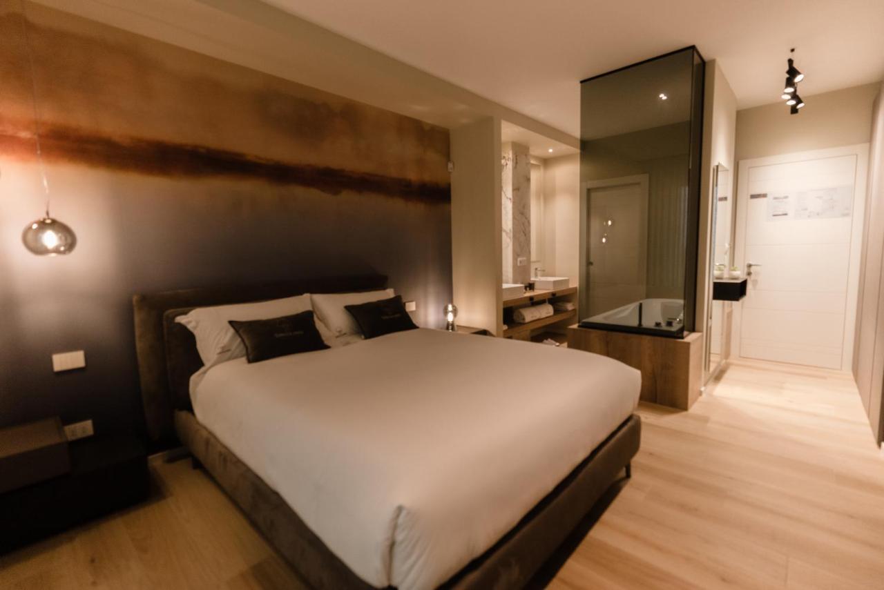 'Tabula Rasa Exclusive Rooms' Bari Exteriör bild